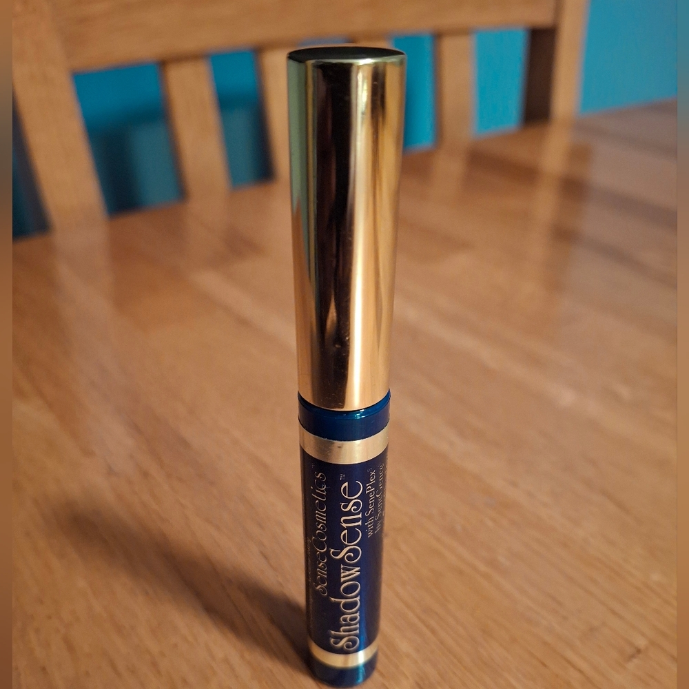 ShadowSense Long lasting Eyeshadow Denim New & Sealed